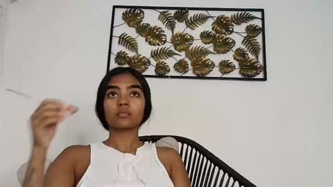 Juli online show from October 5, 2025, 7:23 pm