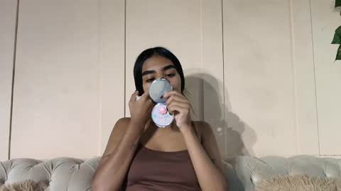 Snapshot of julieta_aguilar chatting on May 19, 2026, 7:09 pm Juli online show from May 19, 2026, 7:09 pm