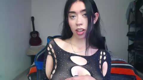 Snapshot of julieta_de_los_angeles chatting on October 14, 2025, 4:52 pm Julieta online show from October 14, 2025, 4:52 pm