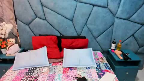 Julieta online show from July 24, 2026, 3:59 am