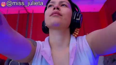  Julieta  online show from July 4, 2026, 12:00 pm