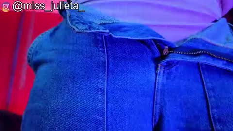  Julieta  online show from July 10, 2026, 12:19 pm