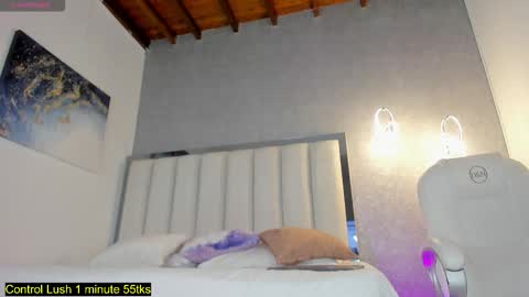 Snapshot of julietaa_miller chatting on October 25, 2025, 11:40 am Julieta online show from October 25, 2025, 11:40 am