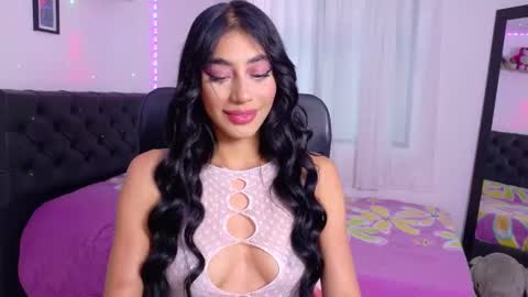 Julieta online show from September 30, 2025, 1:49 pm