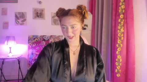 Julieta online show from July 28, 2026, 12:40 am