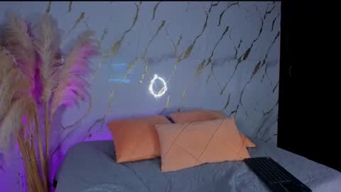 Julieth Gomez online show from March 9, 2026, 1:31 am