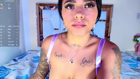 julieth rossi online show from March 7, 2025, 10:45 am