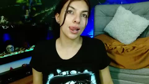 Snapshot of julieth_sex1 chatting on July 3, 2026, 9:48 am online show from July 3, 2026, 9:48 am