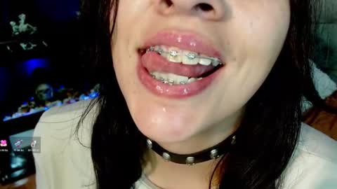 Snapshot of julieth_sex1 chatting on July 5, 2026, 9:49 am online show from July 5, 2026, 9:49 am