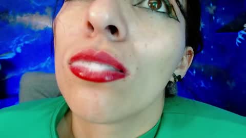 Snapshot of julieth_sex1 chatting on July 9, 2026, 11:14 am online show from July 9, 2026, 11:14 am