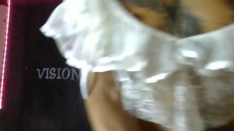 Snapshot of julieth_wolf chatting on January 30, 2025, 12:18 am Julieth Wolf online show from January 30, 2025, 12:18 am