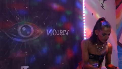 Snapshot of julieth_wolf chatting on February 2, 2025, 5:10 am Julieth Wolf online show from February 2, 2025, 5:10 am