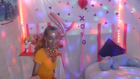 Snapshot of julieth_wolf chatting on February 11, 2025, 4:35 pm Julieth Wolf online show from February 11, 2025, 4:35 pm