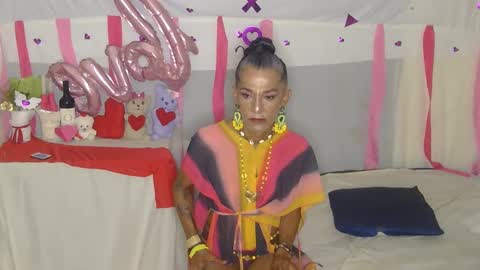 Snapshot of julieth_wolf chatting on February 12, 2025, 11:51 pm Julieth Wolf online show from February 12, 2025, 11:51 pm