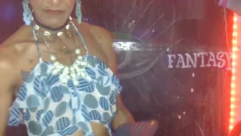 Snapshot of julieth_wolf chatting on February 23, 2025, 12:51 am Julieth Wolf online show from February 23, 2025, 12:51 am