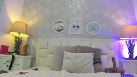 Julieta online show from May 1, 2026, 4:06 am
