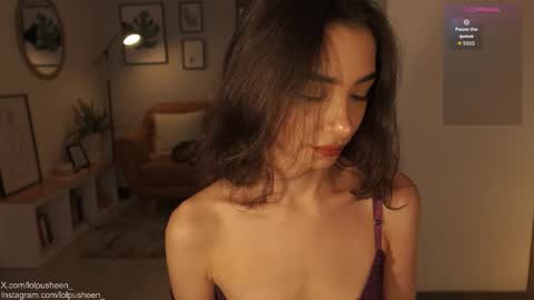 Juliette Dee online show from November 11, 2025, 9:59 pm