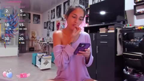 Snapshot of juliette_sweet05 chatting on February 28, 2025, 7:14 pm juliette online show from February 28, 2025, 7:14 pm