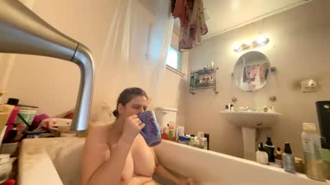 juliettelatte81200 online show from July 9, 2026, 4:55 pm