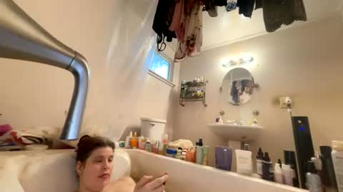 juliettelatte81200 online show from July 21, 2026, 5:59 pm