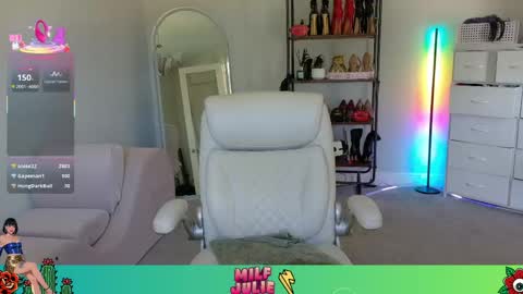 Snapshot of juliewets chatting on April 28, 2026, 3:50 pm Julie online show from April 28, 2026, 3:50 pm