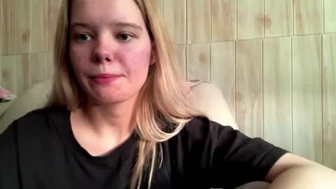 Malin online show from June 15, 2026, 3:47 pm