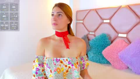 Julia  online show from May 28, 2026, 11:29 am