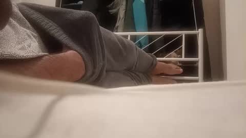 juliusrad online show from November 13, 2025, 4:00 am