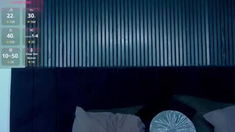 Snapshot of julliamilerrr chatting on February 12, 2026, 3:29 pm Julia online show from February 12, 2026, 3:29 pm