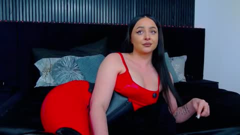 Julia online show from March 12, 2026, 1:17 pm