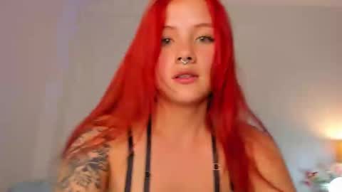 Snapshot of julse_ chatting on November 27, 2025, 1:51 am Julse online show from November 27, 2025, 1:51 am