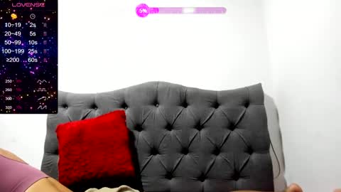 Julya Smith online show from January 21, 2025, 6:02 pm