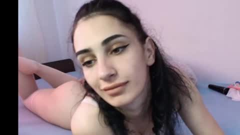 Snapshot of julyanarains chatting on May 26, 2026, 4:14 pm Julyana online show from May 26, 2026, 4:14 pm
