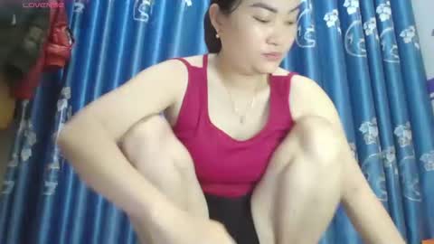 julybeo online show from May 25, 2026, 2:28 am