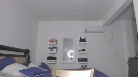 jessica online show from November 16, 2025, 6:08 am