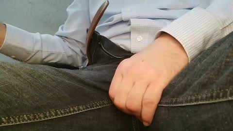 Snapshot of junction1000 chatting on November 27, 2025, 8:38 am Gregor online show from November 27, 2025, 8:38 am