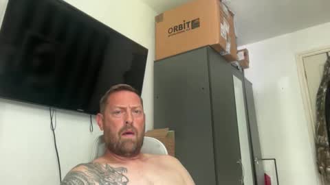 Snapshot of junky345 chatting on May 31, 2026, 8:43 am Junky online show from May 31, 2026, 8:43 am