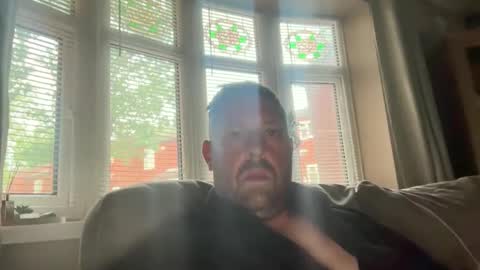 Snapshot of junky345 chatting on June 1, 2026, 5:09 am Junky online show from June 1, 2026, 5:09 am