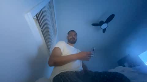 juntos751539 online show from January 15, 2025, 6:12 am