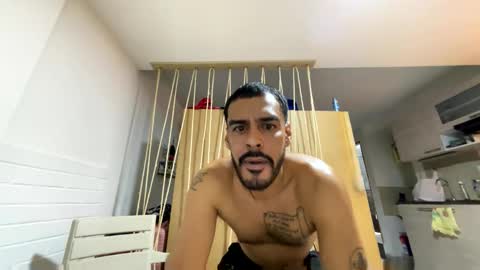 juntos751539 online show from September 23, 2025, 5:10 am