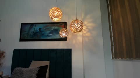 Jupiter Fox online show from January 7, 2025, 11:37 am