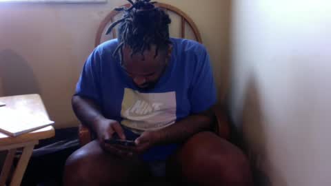 Snapshot of just2real chatting on February 22, 2025, 8:20 pm Real online show from February 22, 2025, 8:20 pm