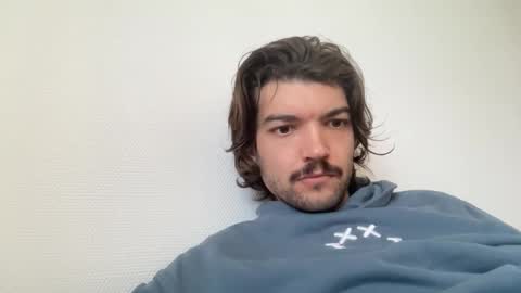 just_a_guy_with_a_big_cock online show from March 17, 2026, 8:17 am