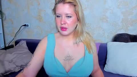 Snapshot of just_alex__ chatting on May 21, 2026, 1:01 am Alex Alexandra online show from May 21, 2026, 1:01 am