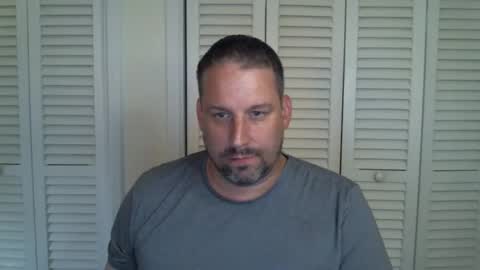 Snapshot of just_inside chatting on September 22, 2025, 1:02 pm just_inside online show from September 22, 2025, 1:02 pm