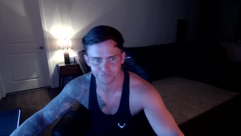 Snapshot of just_jayyyyy chatting on January 6, 2025, 4:26 am BlueEyedJayy online show from January 6, 2025, 4:26 am