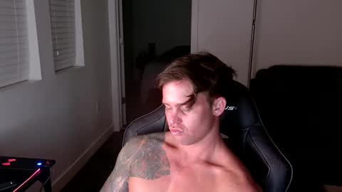 Snapshot of just_jayyyyy chatting on January 20, 2025, 7:25 am BlueEyedJayy online show from January 20, 2025, 7:25 am