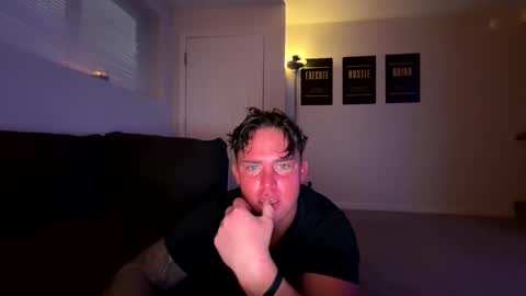Snapshot of just_jayyyyy chatting on April 25, 2026, 3:42 am BlueEyedJayy online show from April 25, 2026, 3:42 am