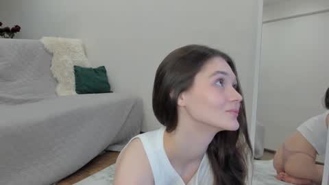 Jeni online show from February 21, 2026, 5:58 pm