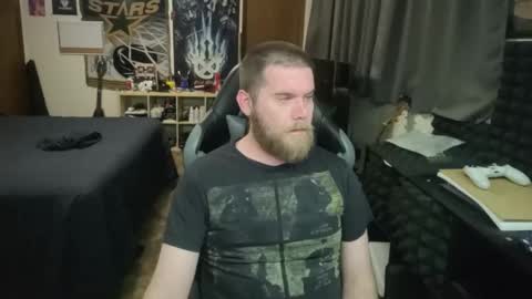 Snapshot of just_ryan88 chatting on November 30, 2025, 4:27 am Ryan online show from November 30, 2025, 4:27 am